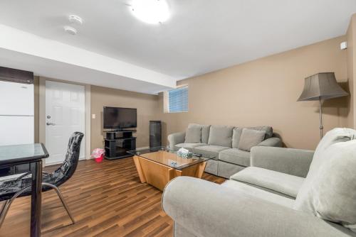 Cozy 2-Bedroom Home in Coquitlam