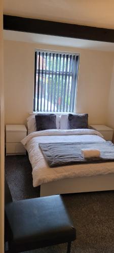 13 Decent Homes in Dukinfield