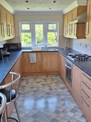 Thornbury Holiday Park - image 5