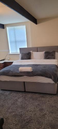 16 Decent Homes in Dukinfield