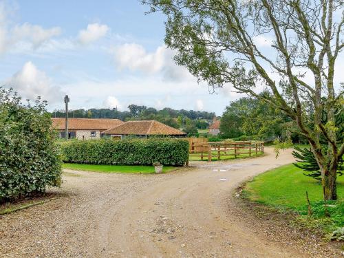 Kestrel Barn-uk31353