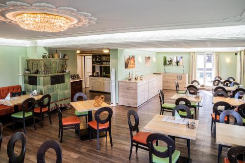 Akzent Hotel Restaurant Hirsch - 레스토랑