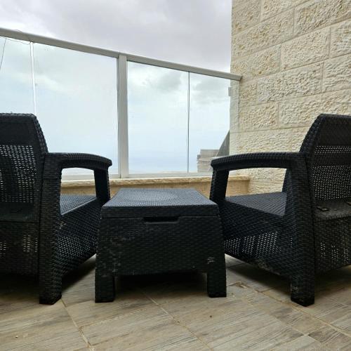 Apartment with view on Dead Sea in Kfar Adumim