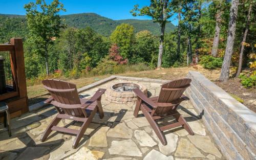 Moonlit Lodge in Sevierville, USA
