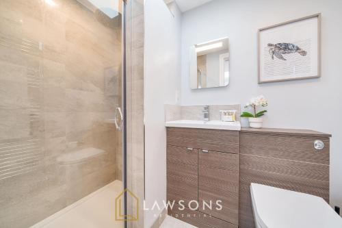 Chic Living by Lawsons with free parking, Windsor (foto 10)