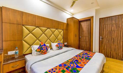 Deluxe Room room in Fabhotel Clock View - Near clock tower