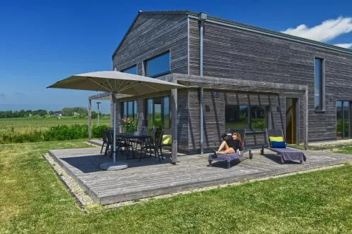Gud Jard Chalet Nr 04 - Design-Ferienhaus mit exklusiver Ausstattung in Pellworm, Deutschland