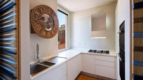 [ROMAN JEWEL] Elegant apartment near the center, Rom (Foto 4)