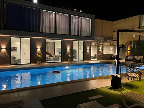 The New Chalet
