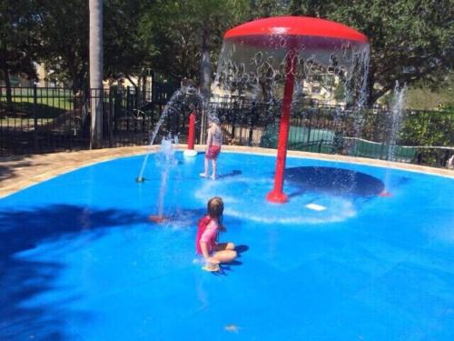 Mickey's Holiday Home – Kissimmee, FL