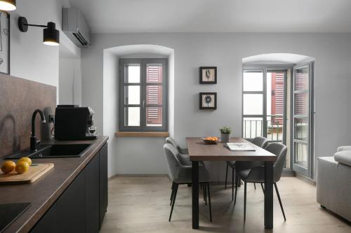 Konyha, Apartments Ginger & Blue in a charming historic town in Labin