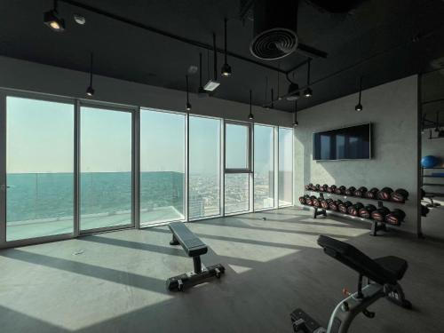 LUXE 2BR at 1 RESIDENCES WASL NEAR METRO STATION - image 12