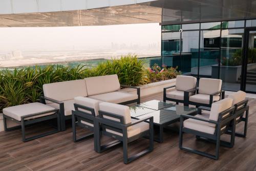 LUXE 2BR at 1 RESIDENCES WASL NEAR METRO STATION - image 11