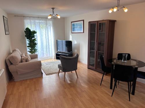 Mikky property - Apartment - Purfleet