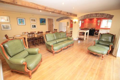 Country Retreat, hot tub, games room, dog friendly in Ganton