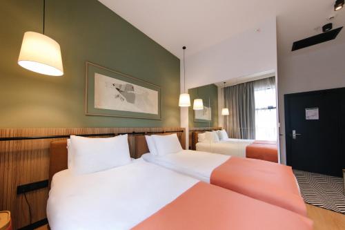 1 king bed