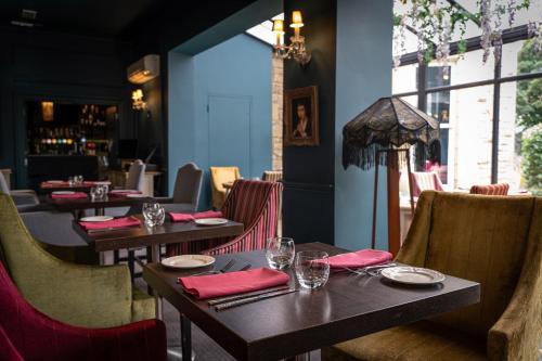 ห้องอาหาร, Hollin House Hotel in มาคเคิลไฟล์