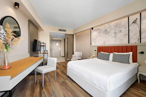 Seaden Sea Planet Resort & Spa – Kizilot, NJ