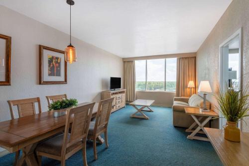 Ramada by Wyndham Kissimmee Gateway