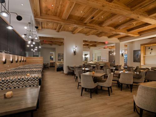 Hilton Pensacola Beach - image 8