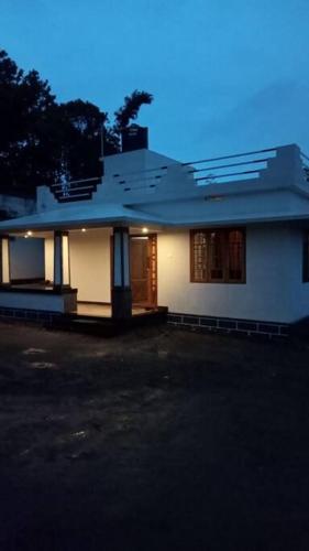 . 3bhk house with valley view