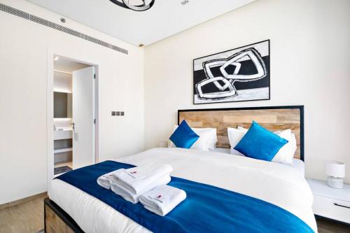 Modern Style 1 BR near Marina Mall and Metro - image 10