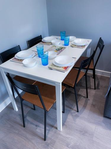 MODERN 1 BEDROOM FLAT IN WOOD GREEN, London (photo 5)