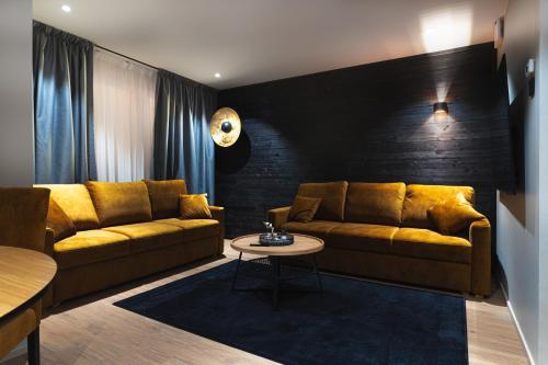 Royal Roi Apartments 4