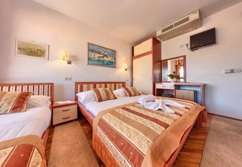 Hotel Trogirski Dvori - image 10