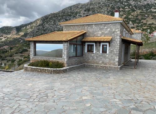 Tripio Lithari - Arachova Vacation Home