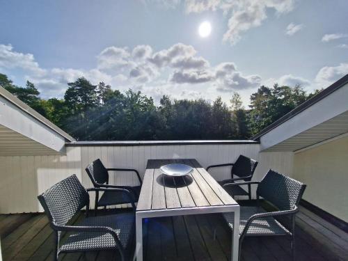 Balcony/terrace, Dunenpark Binz - Komfort Ferienwohnung mit 1 Schlafzimmer und Balkon im Dachgeschoss 308 in Ostseebad Binz