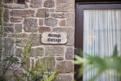 Host & Stay - Grange Cottage