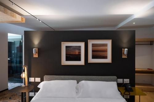 496866352 Praia Art Resort - Small Luxury Hotels of the world