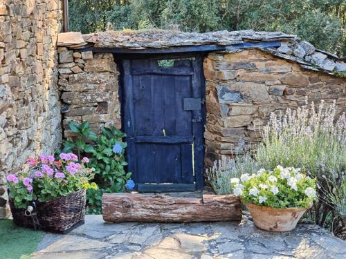 Kert, CASA COLOMBA in Santa Colomba De Somoza