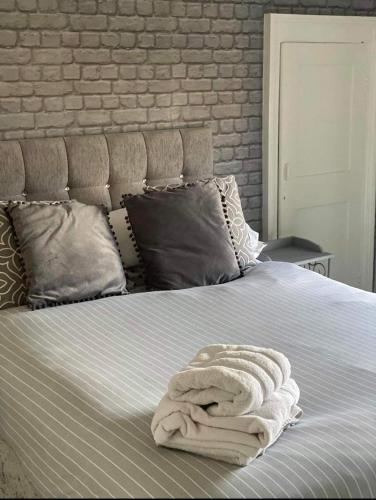 1 double bed