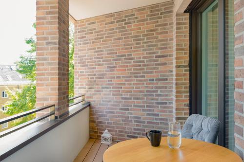 ระเบียง/ชานเรือน, Elisapart - Apartments am Sommerschloss in พอทสดัม