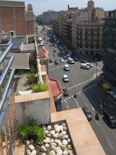 Serennia Exclusive Rooms - image 3