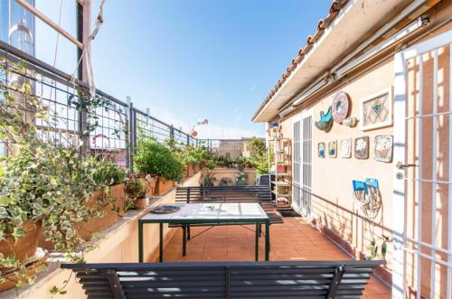 Rosa's terrace Roma panoramic penthouse, Рим