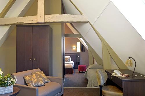 Hotel Reine Mathilde 5