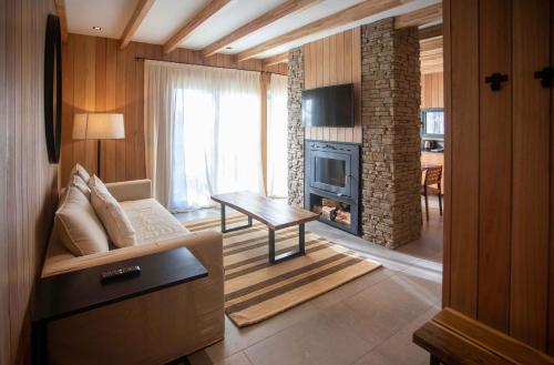 El Refugio Ski & Summer Lodge in ชาเปลโก