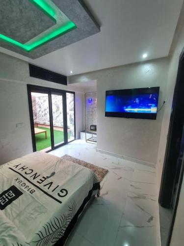 Kech vacations Friendly! Luxury 2 bed apartment - image 12