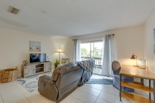 Updated Sienna Park Condo - 4 Miles to Siesta Key! - image 10
