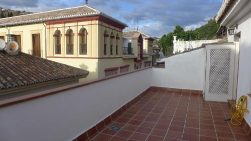 Apartamentos Alhambra, Гранада (фото 7)
