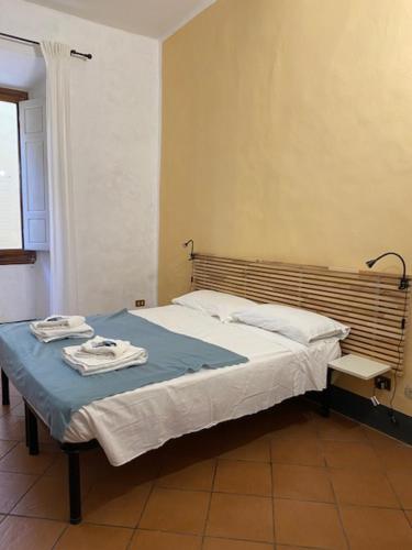 Double Room with Shared Toilet