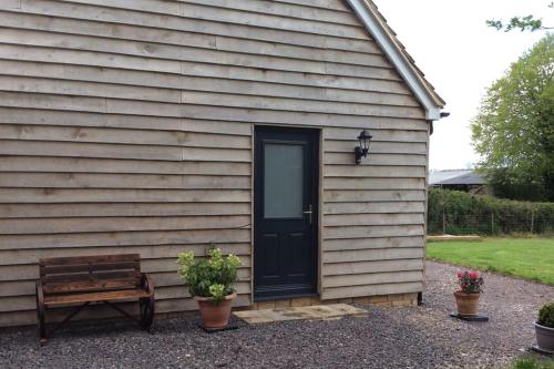 Country Studio Apartment in Charlton (Wiltshire)