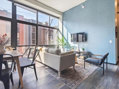 Létesítmények, Large 3BR Apts & Studios, Gym, Game Room in Philadelphia Near Center