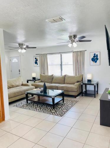 B&B Orlando - Peaceful Home in Central Florida Near Universal - Bed and Breakfast Orlando