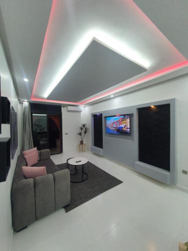 Kech vacations Friendly 2 Bedroom Luxury apartment - image 14