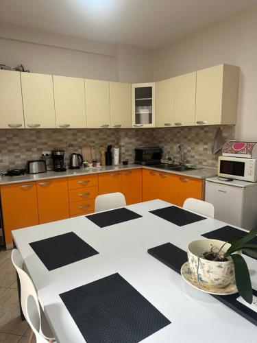 Aksi Home - Tirana Center Dedicated workspace, Tirana (photo 7)