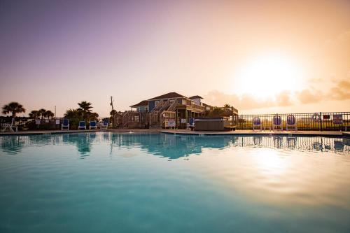 Stella Mare RV Resort in Galveston, USA